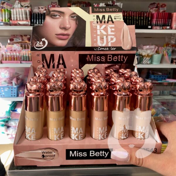 Corrector Miss Betty