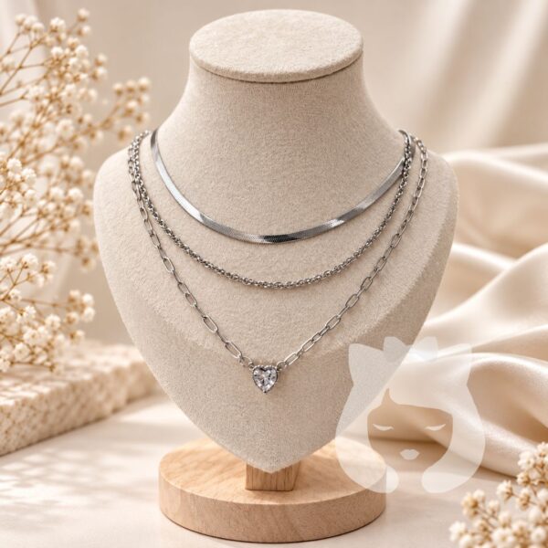 Collar Triple Corazón Acero Quirúrgico Plateado